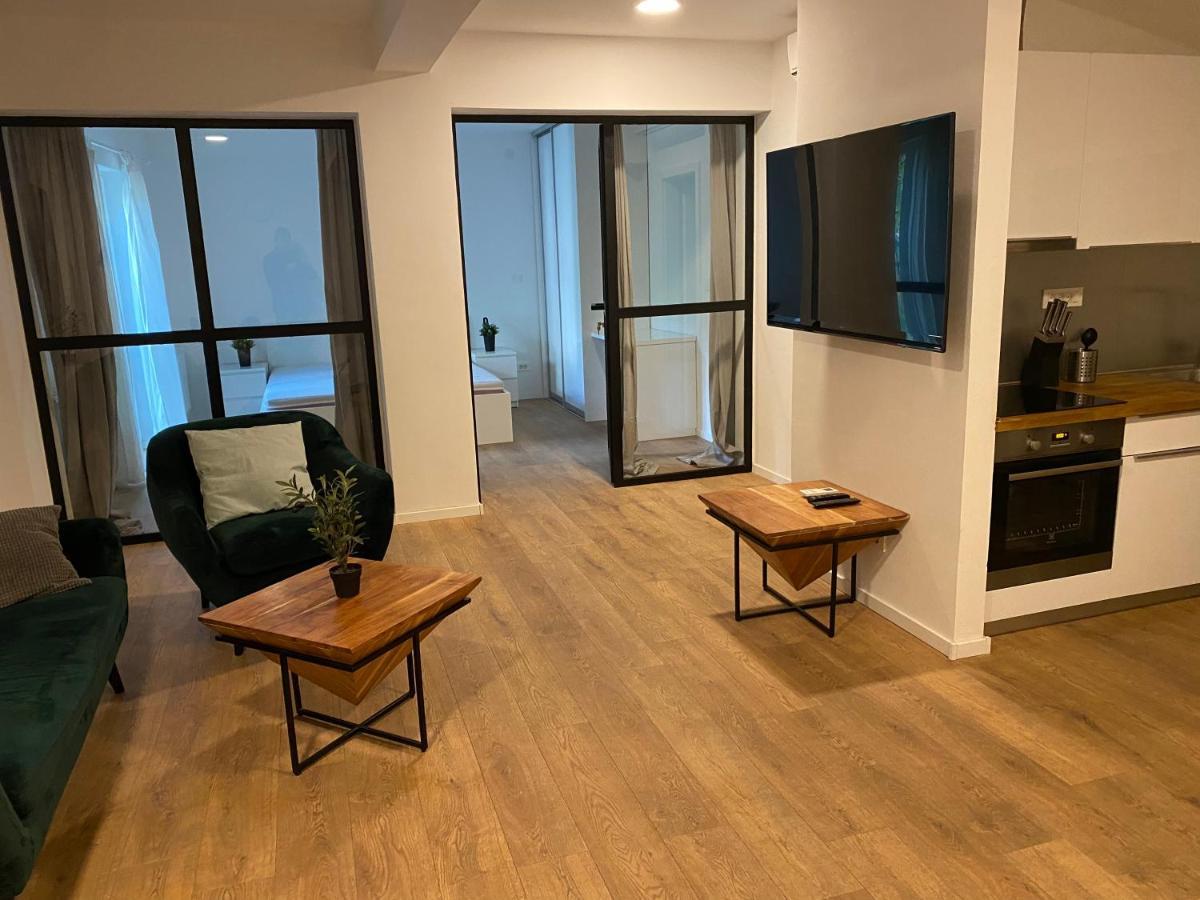 Apartment Franky 6 , 1 St Floor Zagabria Esterno foto
